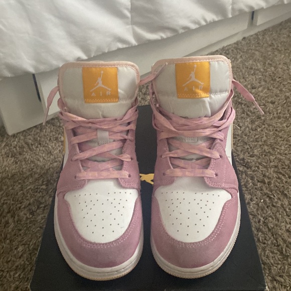 Lt Arctic Pink/University Gold rose arctique CL/OR University - Picture 2 of 3